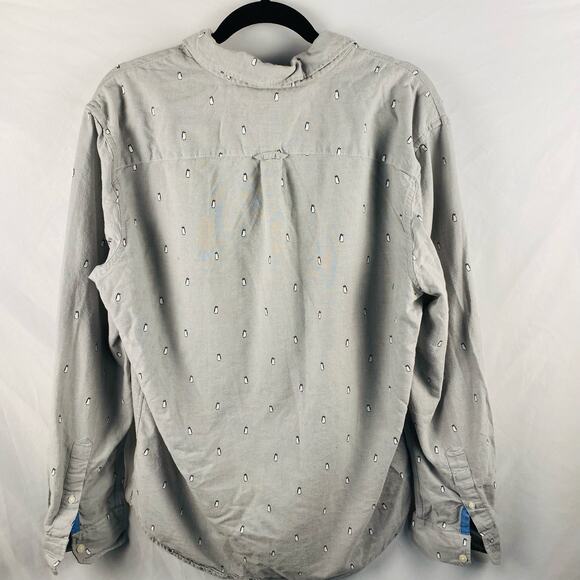 American Eagle Seriously Soft Gray Penguin Print Men's Button Front Size Large - Picture 8 of 8